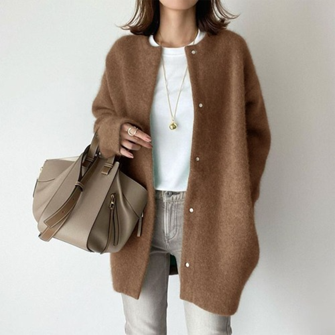 Luviera | Oversized Boyfriend Knit Cardigan with Button Front