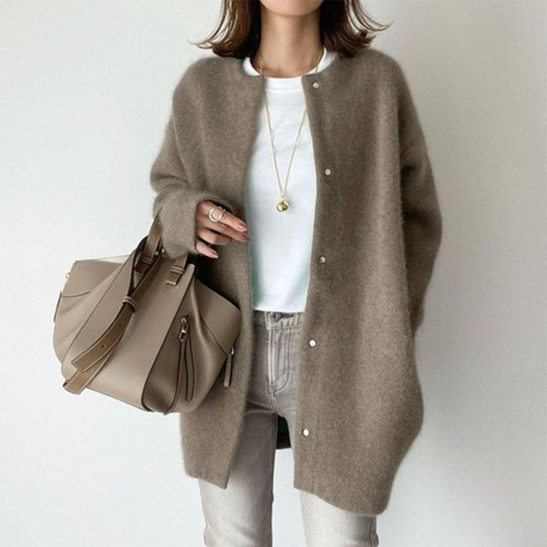 Luviera | Oversized Boyfriend Knit Cardigan with Button Front