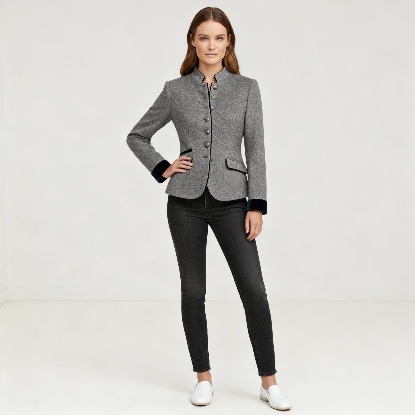 Carvessa | Tailored Cropped Jacket with Stand Collar & Button Detail