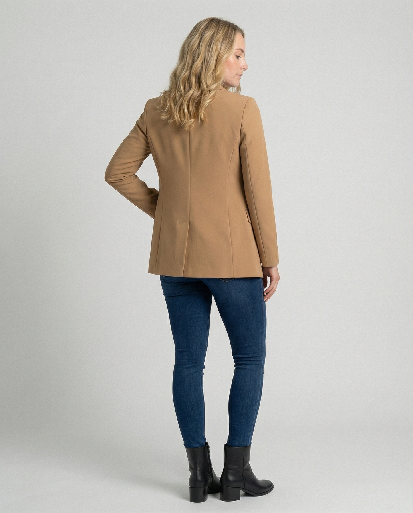 Valerisse | Tailored Elegant Blazer with Versatile Modern Fit