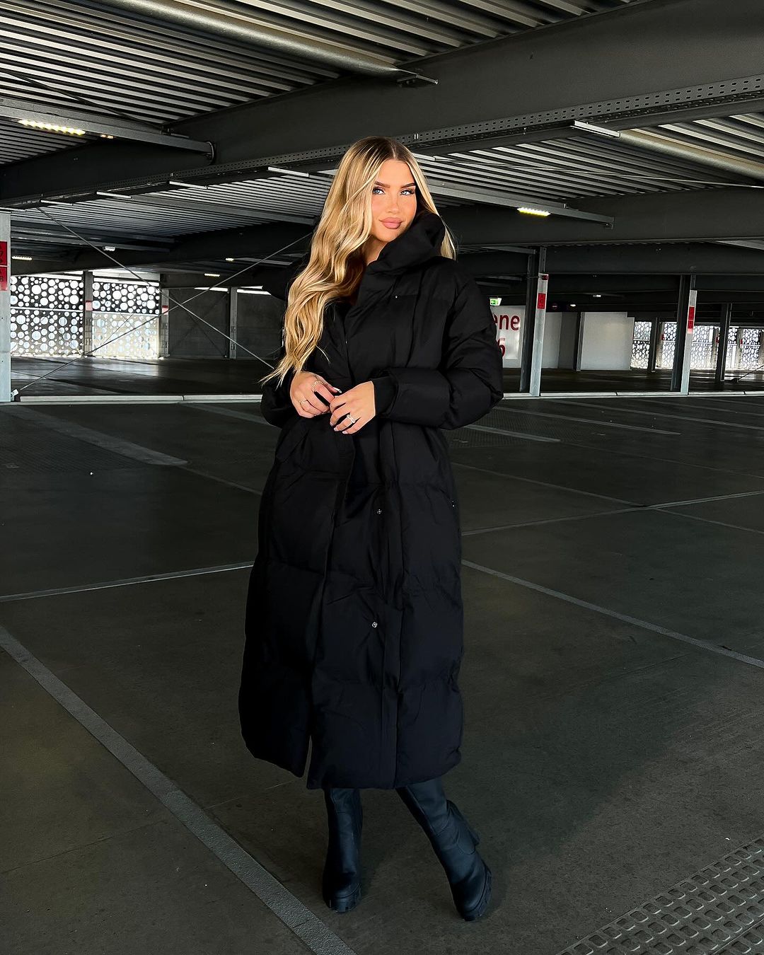 Velmora Tailored Long Winter Coat with Adjustable Waist Belt