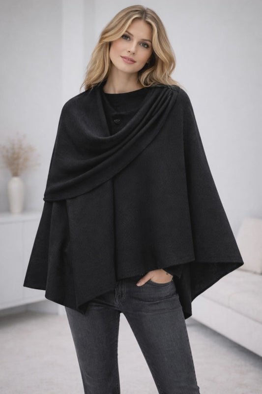 Velora Asymmetric Cape Coat – Relaxed Transitional Layer in Soft Polyester