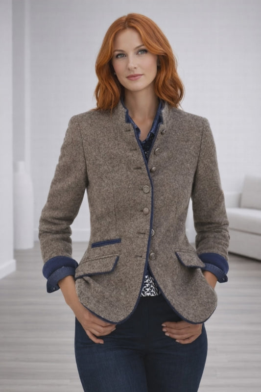 Carvessa | Tailored Cropped Jacket with Stand Collar & Button Detail